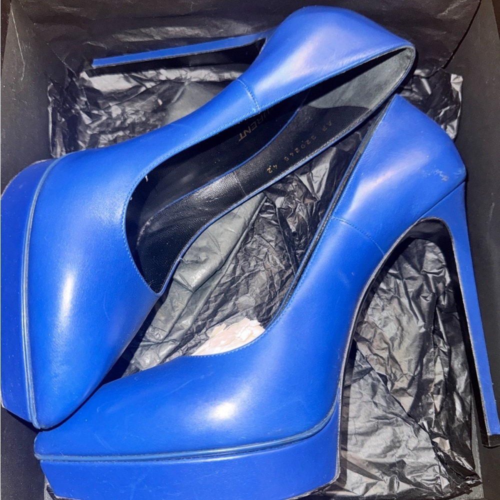 NOT FOR SALE NOW Y Tribute Platform Pumps in Rare Bleu Majorelle women’s Sz 42